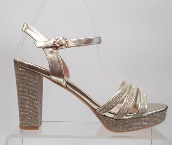 Sandalia gold
