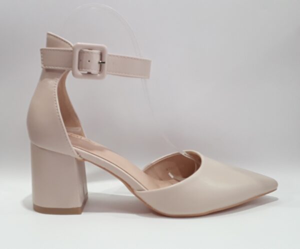 Zapato de tacón